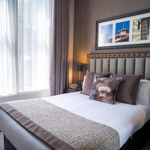 Budget Kamer met een King Size Bed